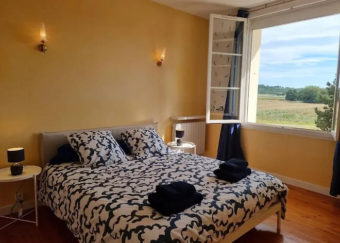 La Maison D'emilie בית נופש *