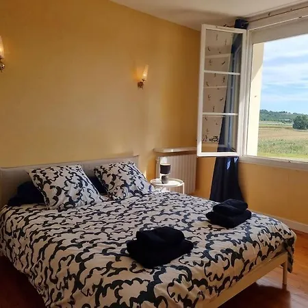 La Maison D'emilie Feriehus *